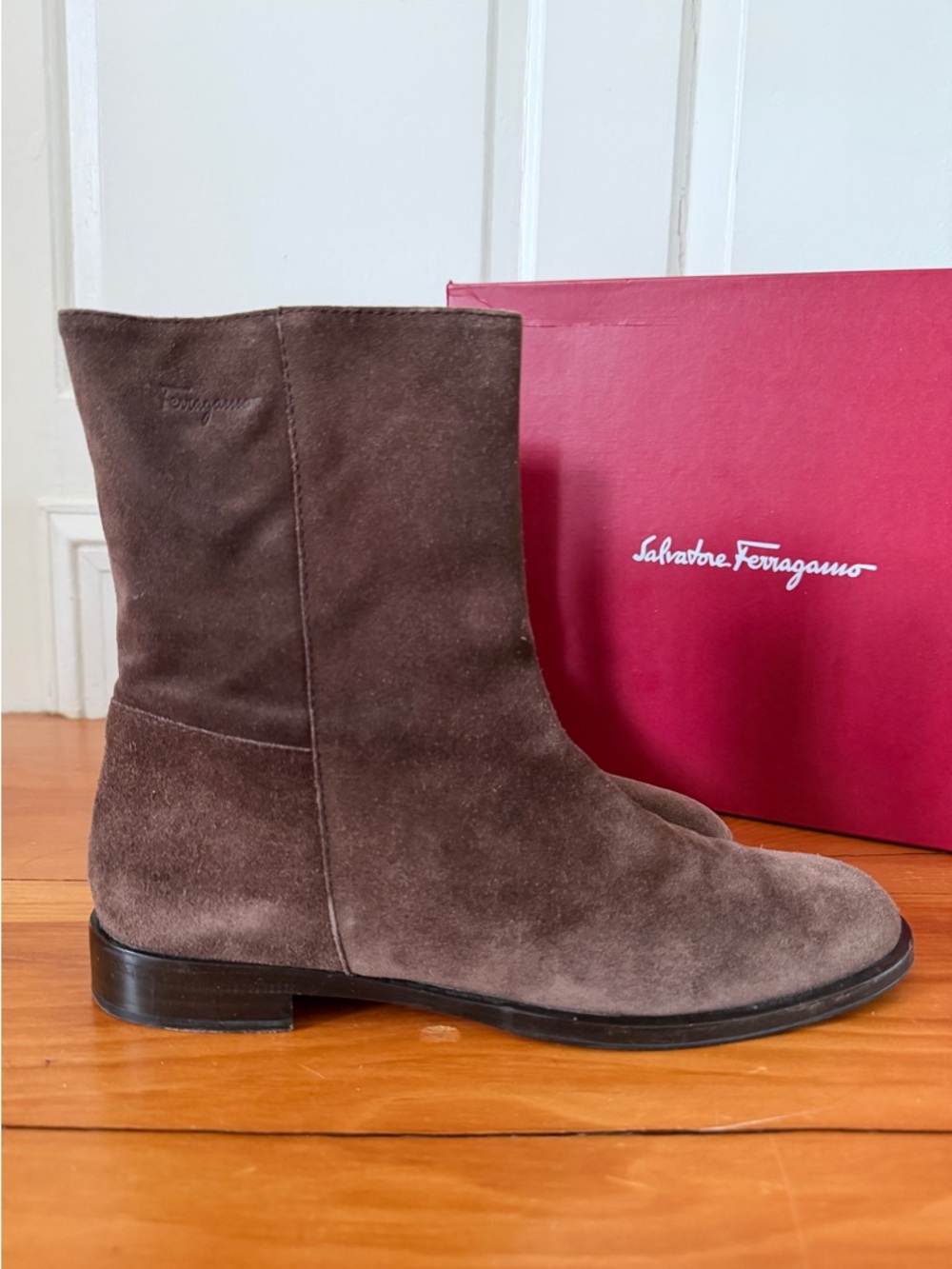 Salvatore Ferragamo Dark Brown Suede Mid-Calf Booties Sz 8.5AA Narrow